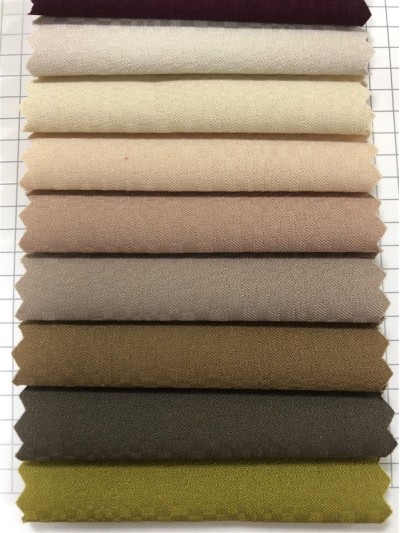 GZ-LY  LY19771 #迷宮格四面彈  成份：95%P 5%SP  幅寬：150cm  克重：130g 後面照